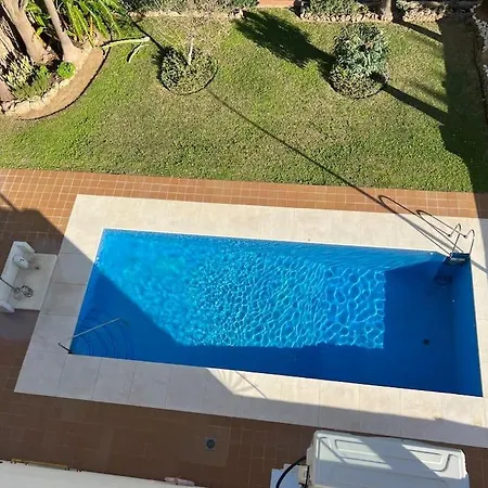 Διαμέρισμα Bajondillo Holidays *